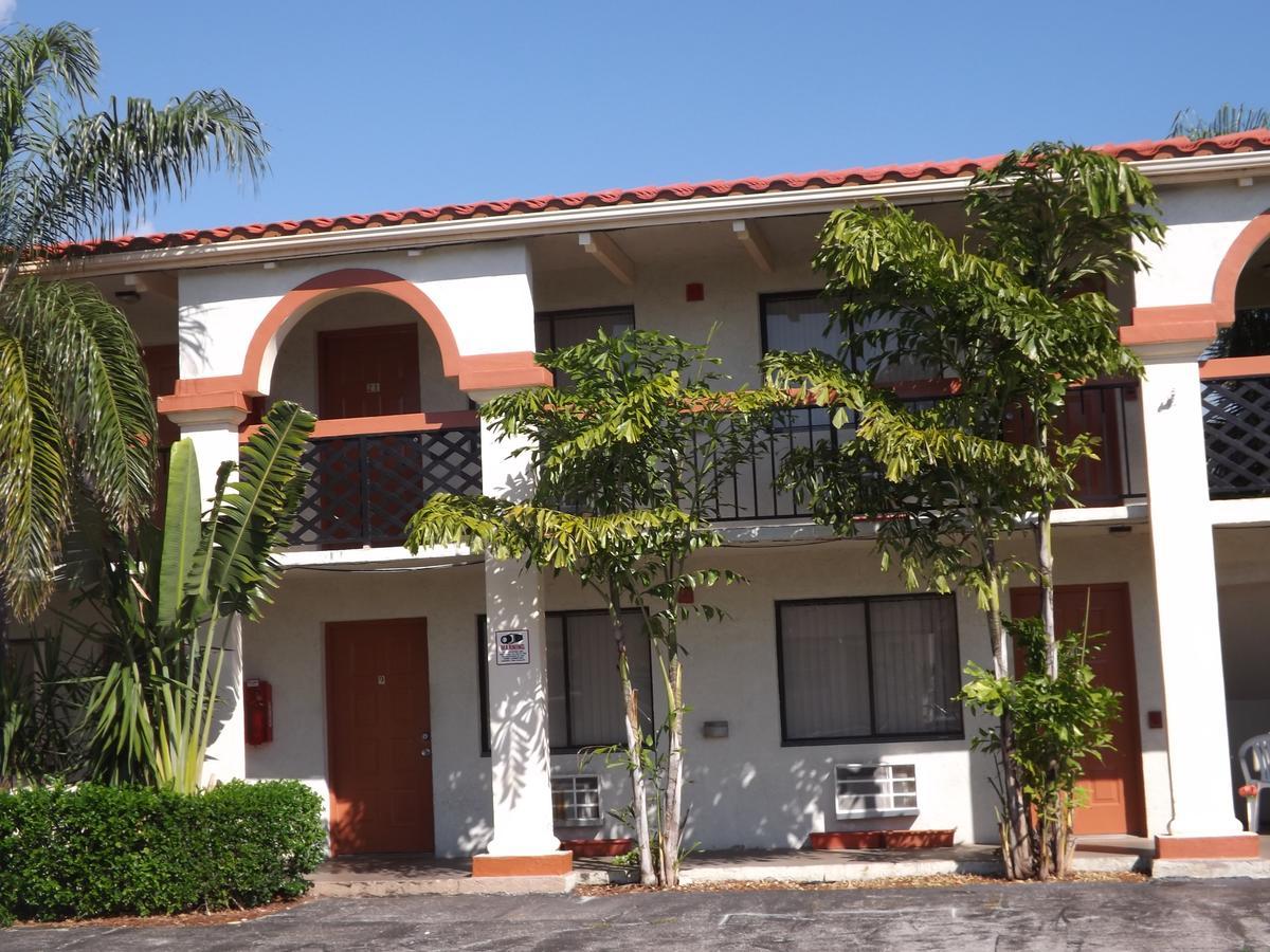 Lake Side Lodge Lake Worth Beach Exterior photo
